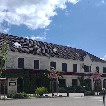 Auberge D'Ici Et D'Ailleurs Cressensac-Sarrazac المظهر الخارجي الصورة