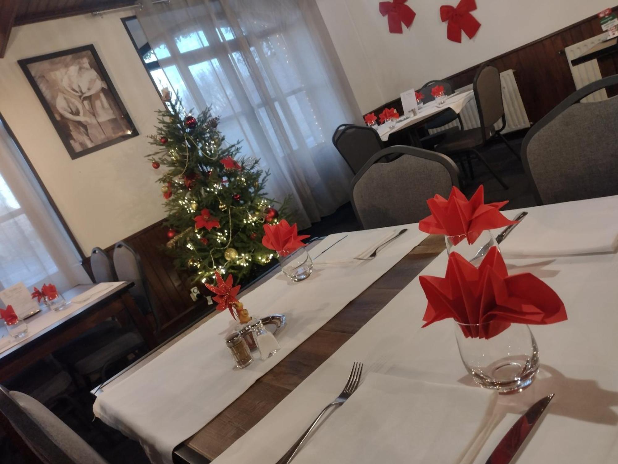 Auberge D'Ici Et D'Ailleurs Cressensac-Sarrazac المظهر الخارجي الصورة